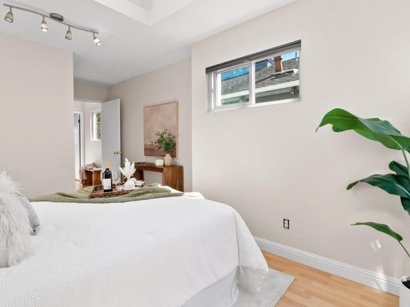 141 Walk Circle, Santa Cruz CA 95060
