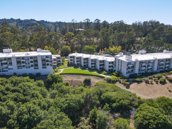 320 Vallejo Drive 40, Millbrae CA 94030