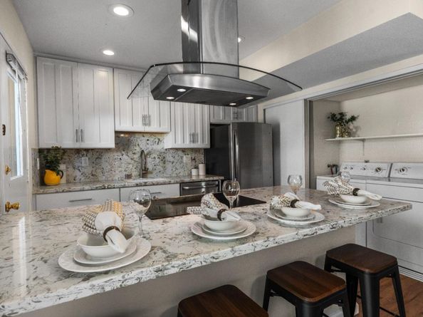 125 Connemara Way 3, Sunnyvale CA 94087