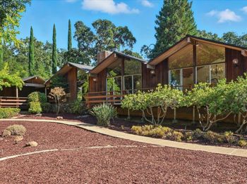 14582 Horseshoe Court