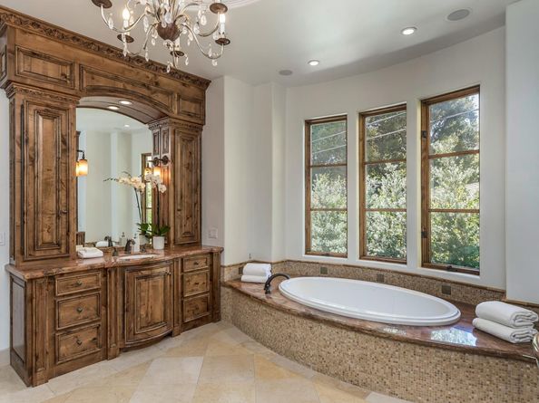 8 Reyna Place, Menlo Park CA 94025