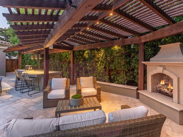 8 Reyna Place, Menlo Park CA 94025