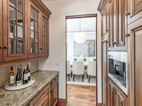 8 Reyna Place, Menlo Park CA 94025