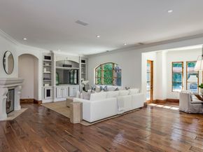 8 Reyna Place, Menlo Park CA 94025
