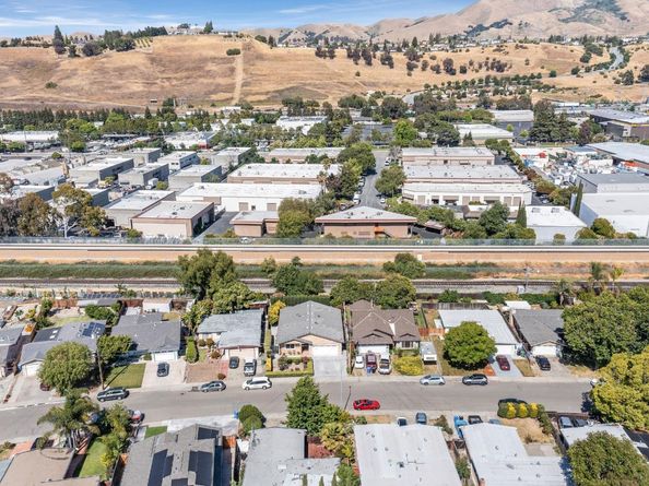 43270 Newport, Fremont CA 94538
