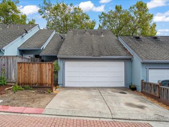 2832 Casa De Vida Drive