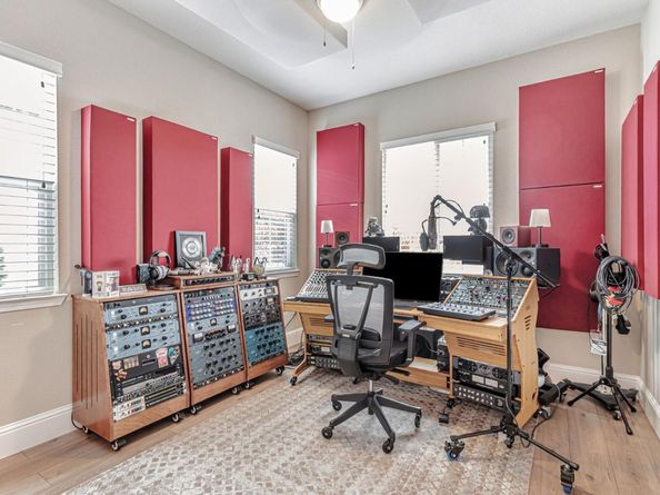 7832 Cobblestone Court, Gilroy CA 95020