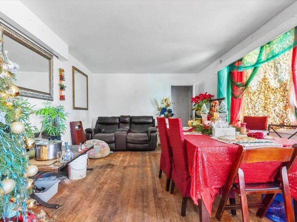 896 S Almaden Avenue, San Jose CA 95110