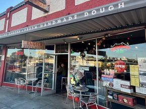 1122 Seabright Avenue, Santa Cruz CA 95062