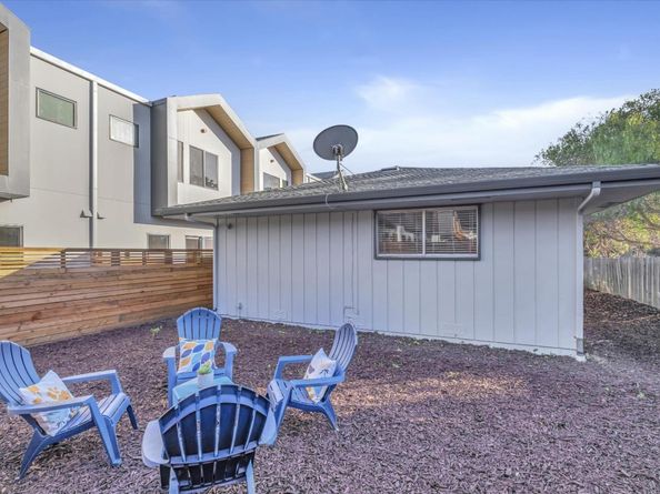 103 Darlington ln, Soquel CA 95073