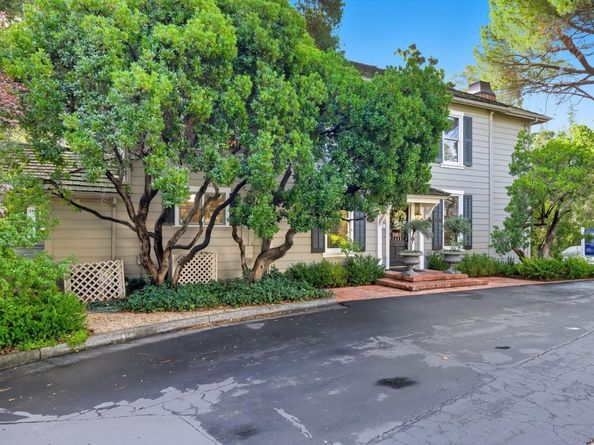 Undisclosed Address #ML82023022, Los Gatos CA 95032