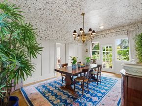 Undisclosed Address #ML82023022, Los Gatos CA 95032