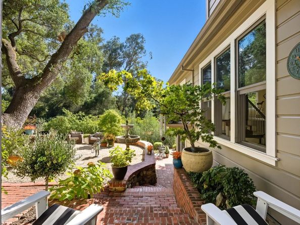 Undisclosed Address #ML82023022, Los Gatos CA 95032