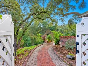 Undisclosed Address #ML82023022, Los Gatos CA 95032