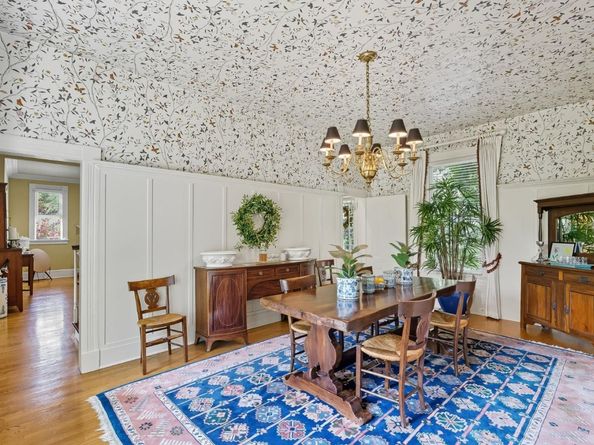 Undisclosed Address #ML82023022, Los Gatos CA 95032