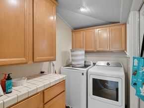 Undisclosed Address #ML82023022, Los Gatos CA 95032