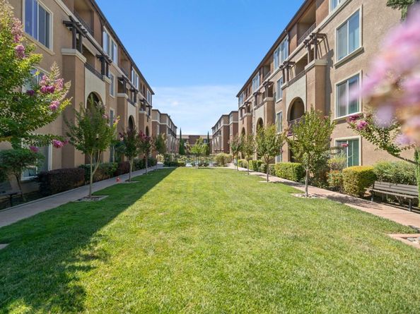 801 S Winchester Boulevard 3206, San Jose CA 95128