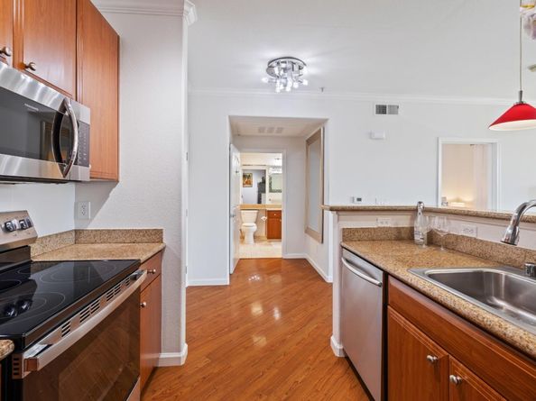 801 S Winchester Boulevard 3206, San Jose CA 95128