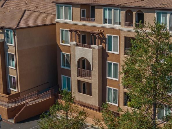 801 S Winchester Boulevard 3206, San Jose CA 95128