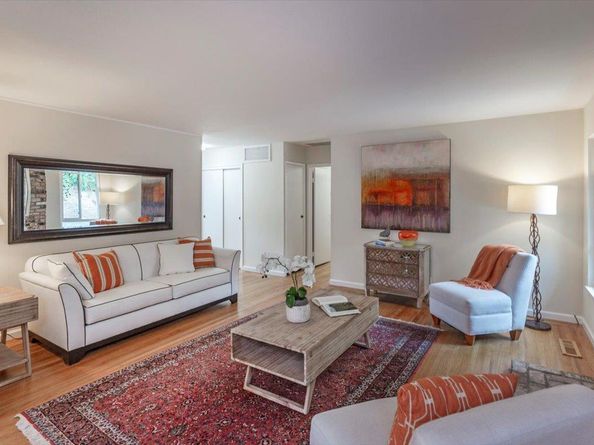 938 Round Hill Road, Redwood City CA 94061