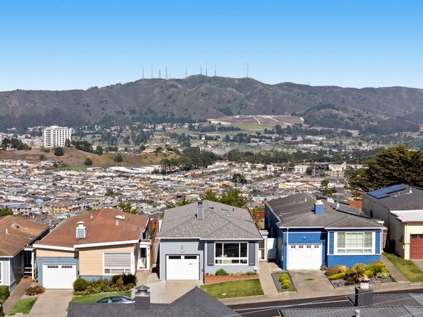 751 Skyline Drive, Daly City CA 94015