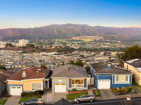 751 Skyline Drive, Daly City CA 94015