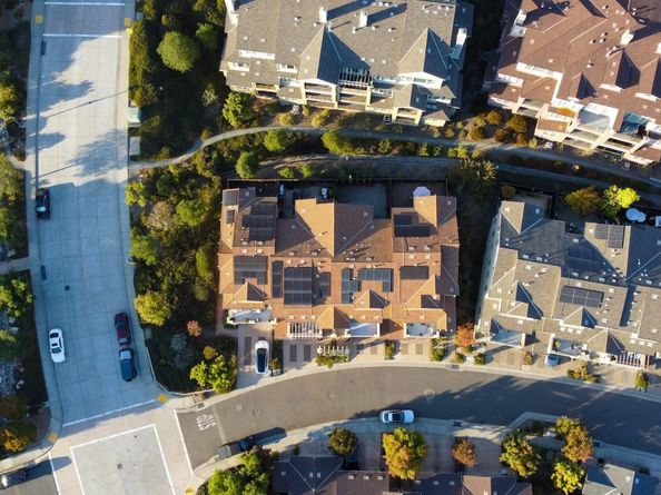 6264 Rocky Point Court, Oakland CA 94605