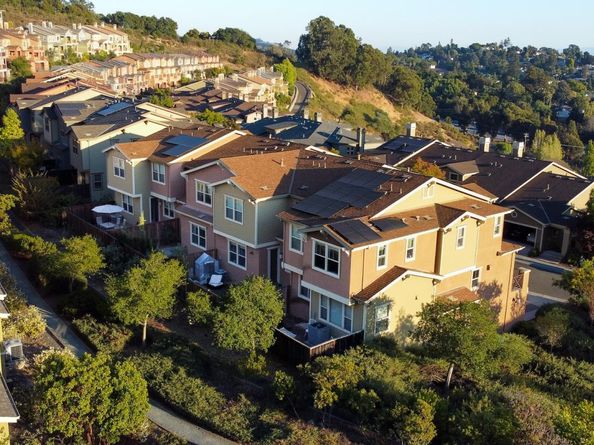 6264 Rocky Point Court, Oakland CA 94605