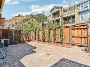 6264 Rocky Point Court, Oakland CA 94605
