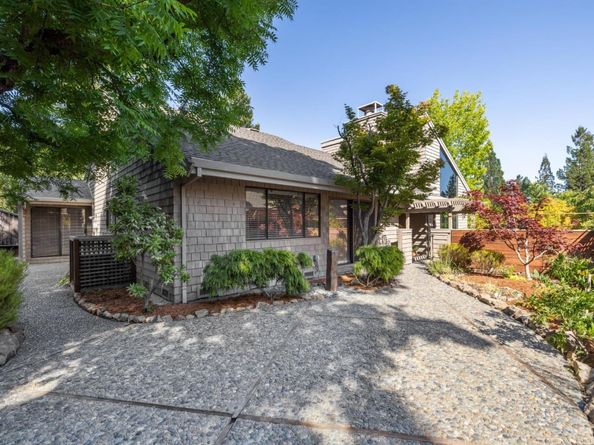 404 Ridge Gate Road, Orinda CA 94563