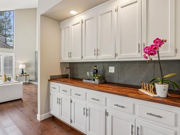 404 Ridge Gate Road, Orinda CA 94563