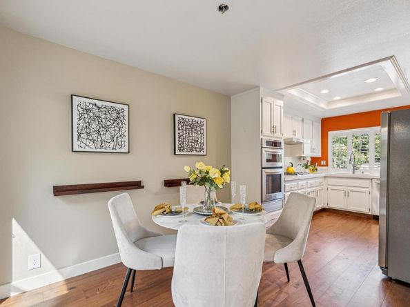 404 Ridge Gate Road, Orinda CA 94563