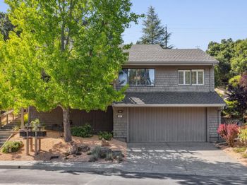 404 Ridge Gate Road
