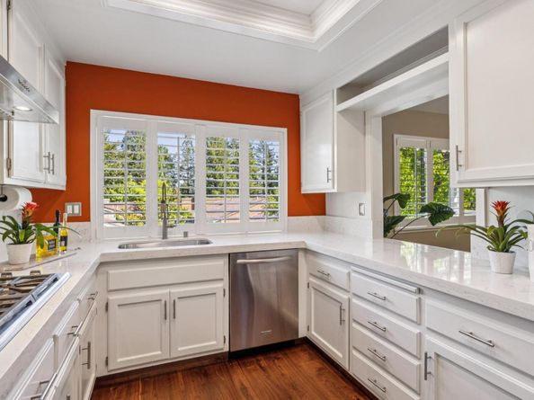 404 Ridge Gate Road, Orinda CA 94563
