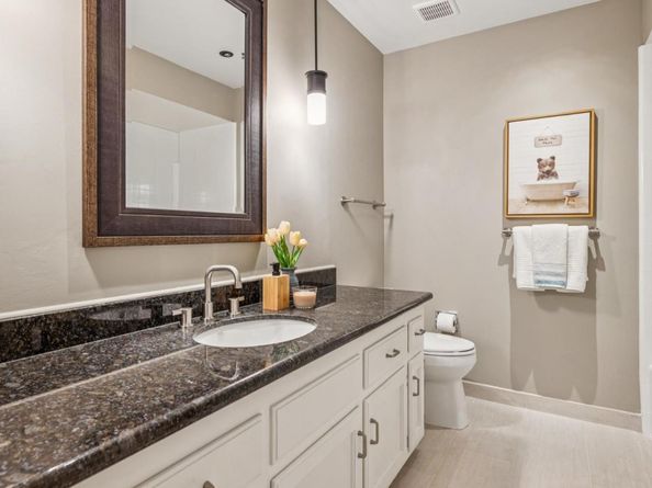 404 Ridge Gate Road, Orinda CA 94563