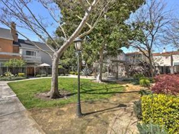 363 N Rengstorff Avenue 5, Mountain View CA 94043