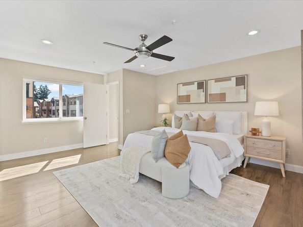 363 N Rengstorff Avenue 5, Mountain View CA 94043