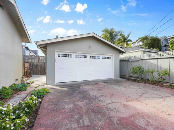 1361 Edgehill Drive, Burlingame CA 94010