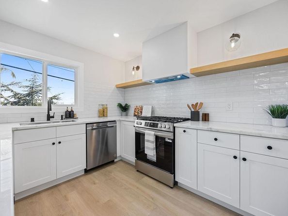 376 Holly Avenue, South San Francisco CA 94080