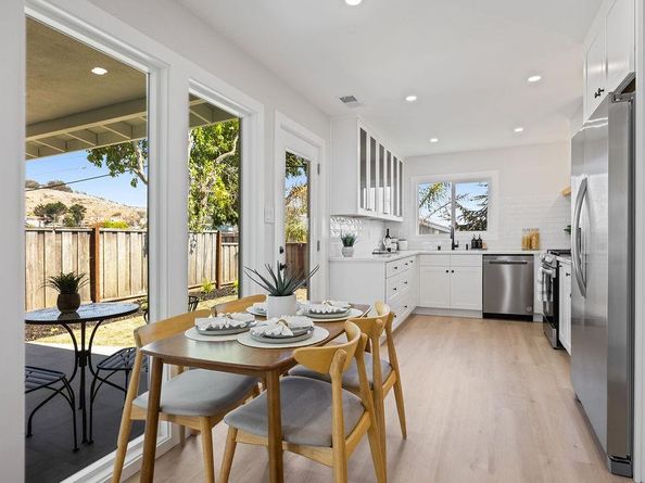 376 Holly Avenue, South San Francisco CA 94080