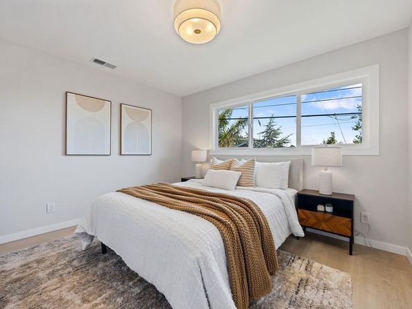 376 Holly Avenue, South San Francisco CA 94080