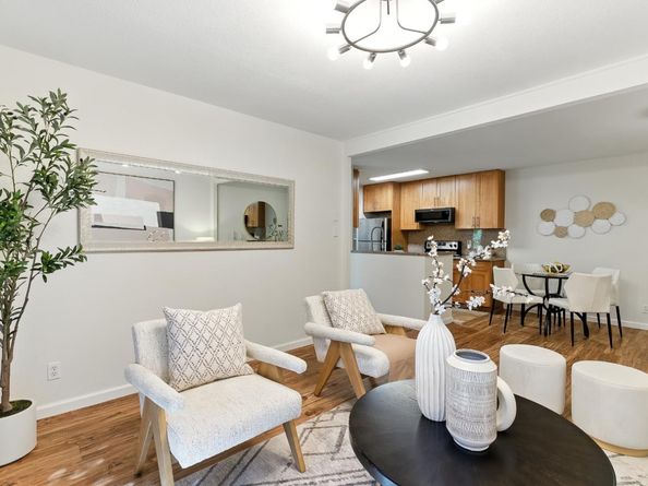 103 Piccadilly Place A, San Bruno CA 94066