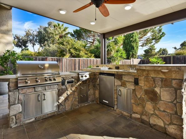 562 Seahorse Lane, Redwood City CA 94065