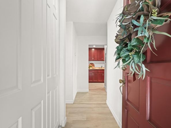505 Cypress Point Drive 186, Mountain View CA 94043