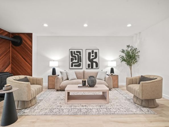 505 Cypress Point Drive 186, Mountain View CA 94043