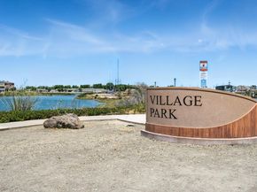 636 Fan Tail Way 905, Redwood City CA 94063
