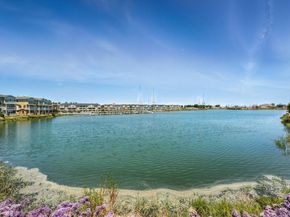 636 Fan Tail Way 905, Redwood City CA 94063