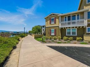 636 Fan Tail Way 905, Redwood City CA 94063