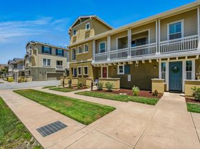 636 Fan Tail Way 905, Redwood City CA 94063