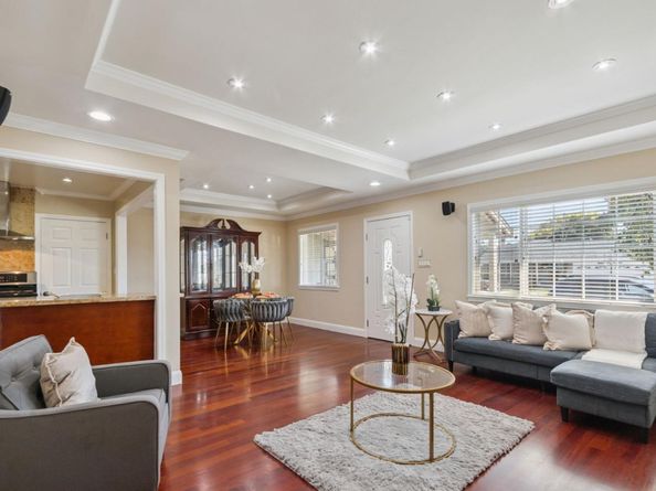 1662 Washington Street, San Mateo CA 94403